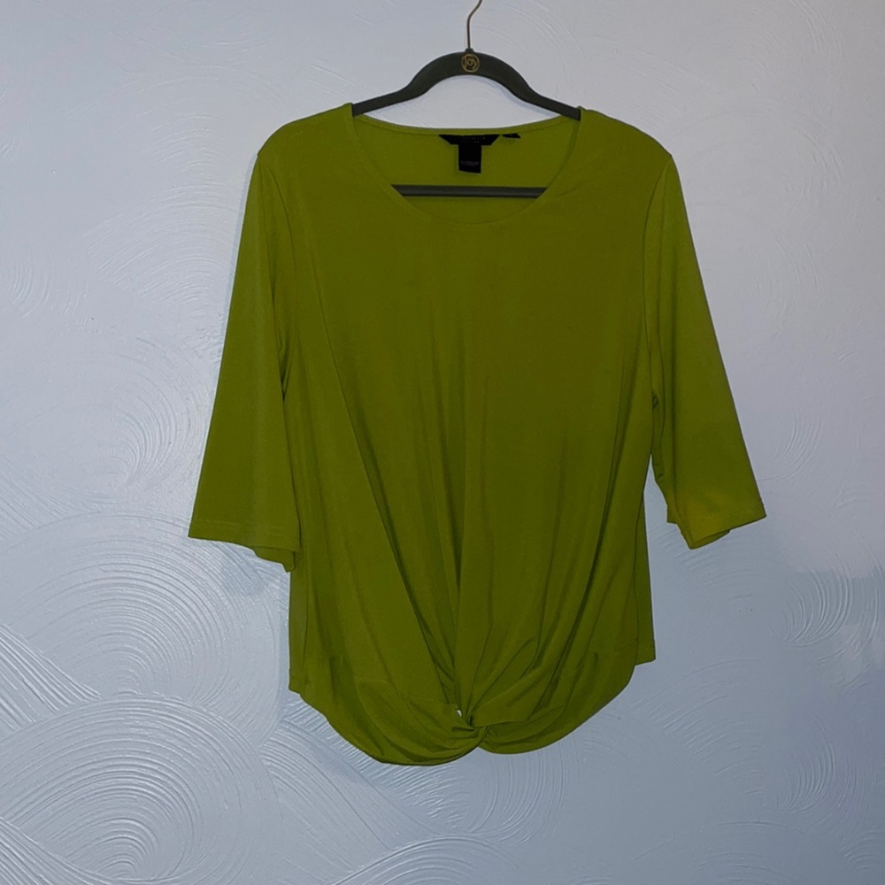 Women’s shirt